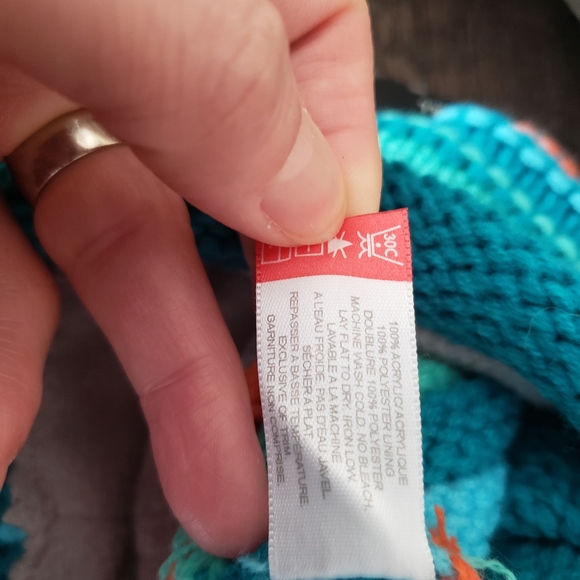 2/$20 - NWT - O'Neill beanie - Picture 8 of 8